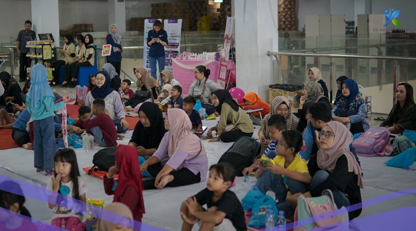 lomba mewarnai dan parenting talkshow by apotek hayam wuruk purwodadi-4